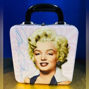 Marilyn Monroe Square Tin Collectible Tote 2006
